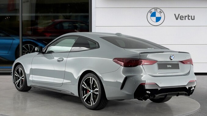 BMW 4 Series 420i M Sport 2dr Step Auto [Pro Pack] Petrol Coupe - Image 2
